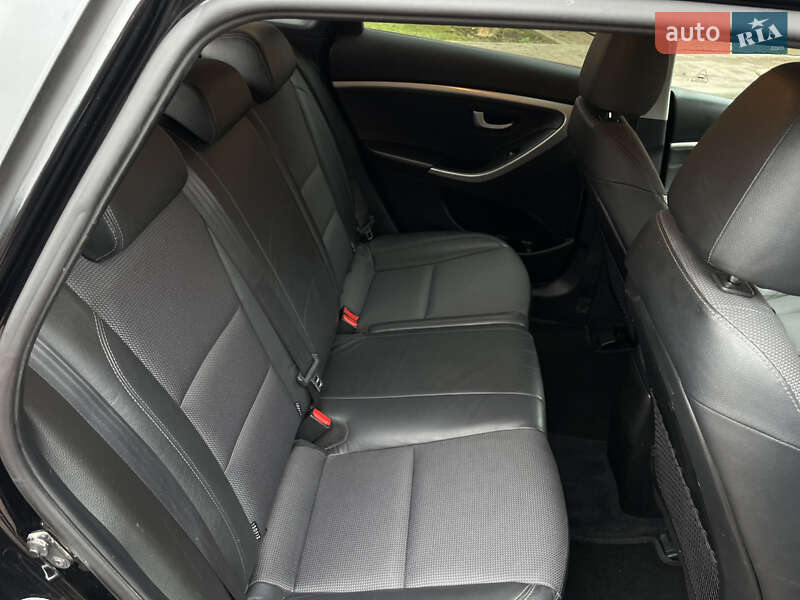 Універсал Hyundai i30 2014 в Стрию фото 81 Універсал Hyundai i30 2014 в Стрию