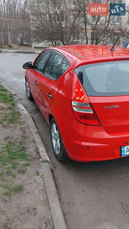 Хэтчбек Hyundai i30 2010 в Харькове фото 4 Хэтчбек Hyundai i30 2010 в Харькове