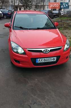 Хетчбек Hyundai i30 2010 в Харкові