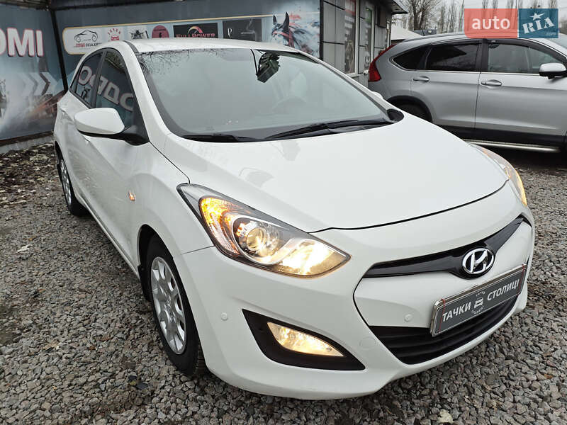 Хетчбек Hyundai i30 2013 в Києві