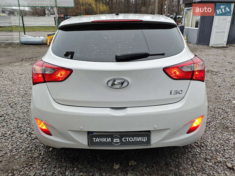 Хетчбек Hyundai i30 2013 в Києві