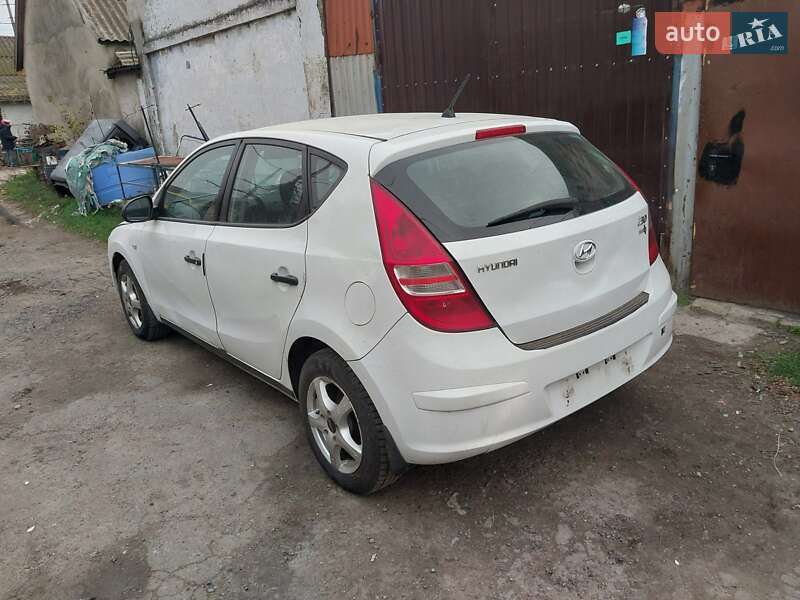 Хэтчбек Hyundai i30 2009 в Одессе