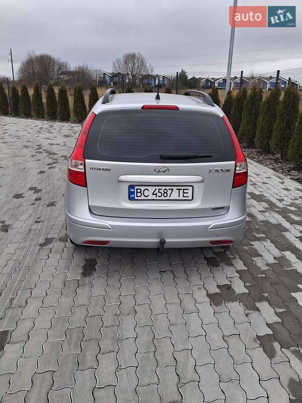 Универсал Hyundai i30 2010 в Львове фото 9 Универсал Hyundai i30 2010 в Львове