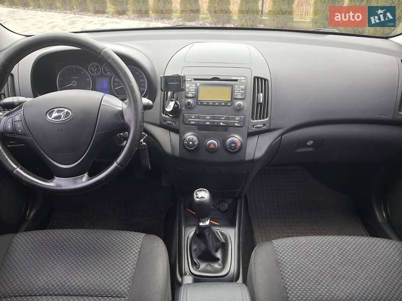 Универсал Hyundai i30 2010 в Львове фото 15 Универсал Hyundai i30 2010 в Львове