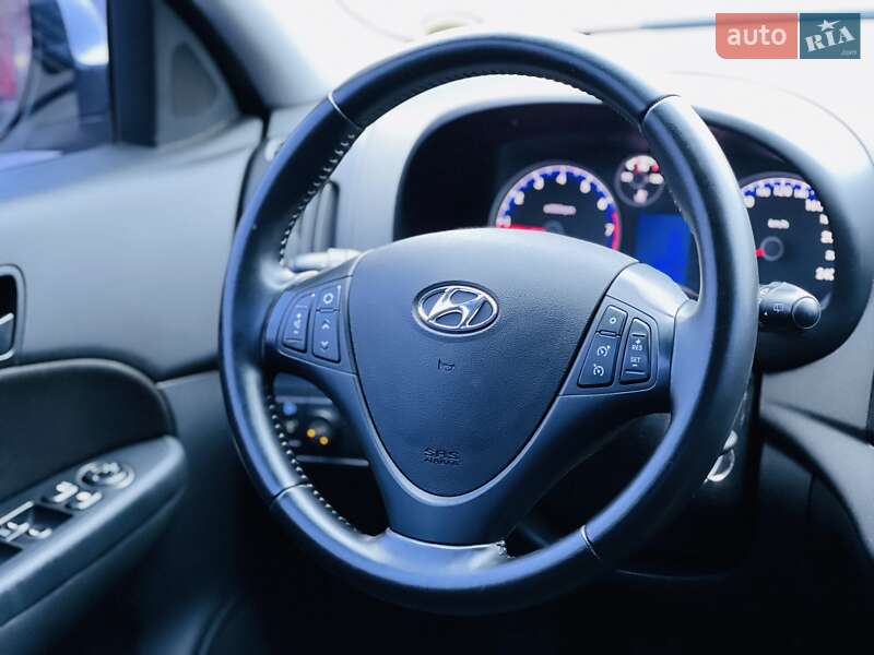 Хэтчбек Hyundai i30 2010 в Харькове фото 29 Хэтчбек Hyundai i30 2010 в Харькове