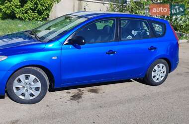 Универсал Hyundai i30 2008 в Киеве