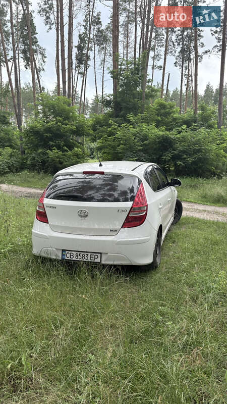 Хетчбек Hyundai i30 2011 в Прилуках