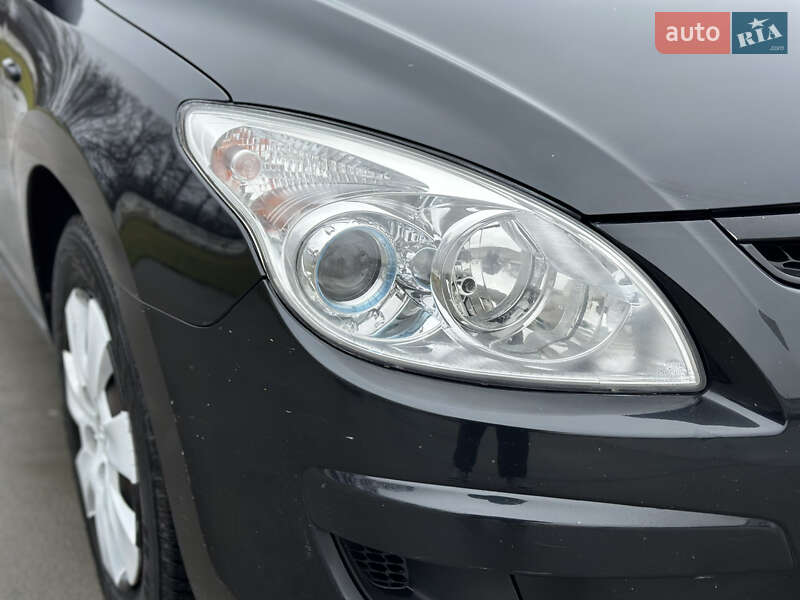 Хетчбек Hyundai i30 2008 в Луцьку фото 7 Хетчбек Hyundai i30 2008 в Луцьку
