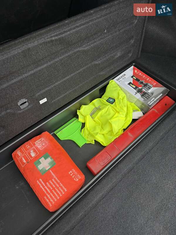 Універсал Hyundai i30 2015 в Сумах