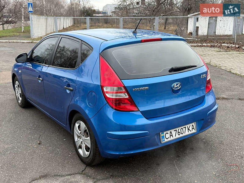 Хетчбек Hyundai i30 2009 в Черкасах