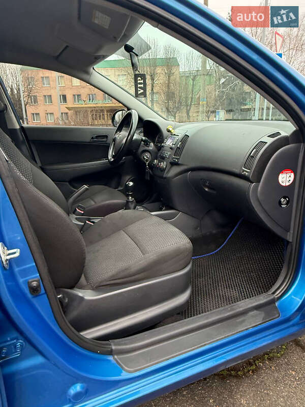 Хетчбек Hyundai i30 2009 в Черкасах