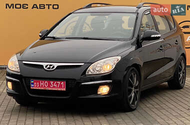 Універсал Hyundai i30 2009 в Рівному