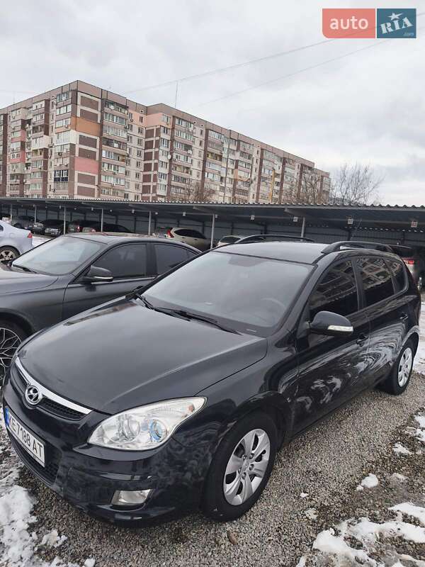Універсал Hyundai i30 2008 в Кам'янському