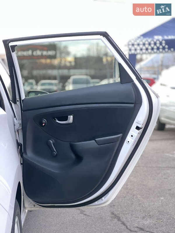 Універсал Hyundai i30 2013 в Миколаєві