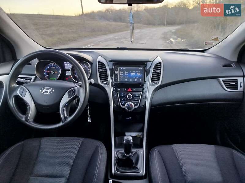Универсал Hyundai i30 2013 в Виннице
