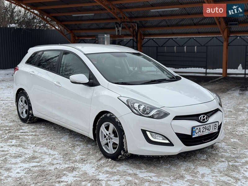 Универсал Hyundai i30 2013 в Харькове фото 3 Универсал Hyundai i30 2013 в Харькове