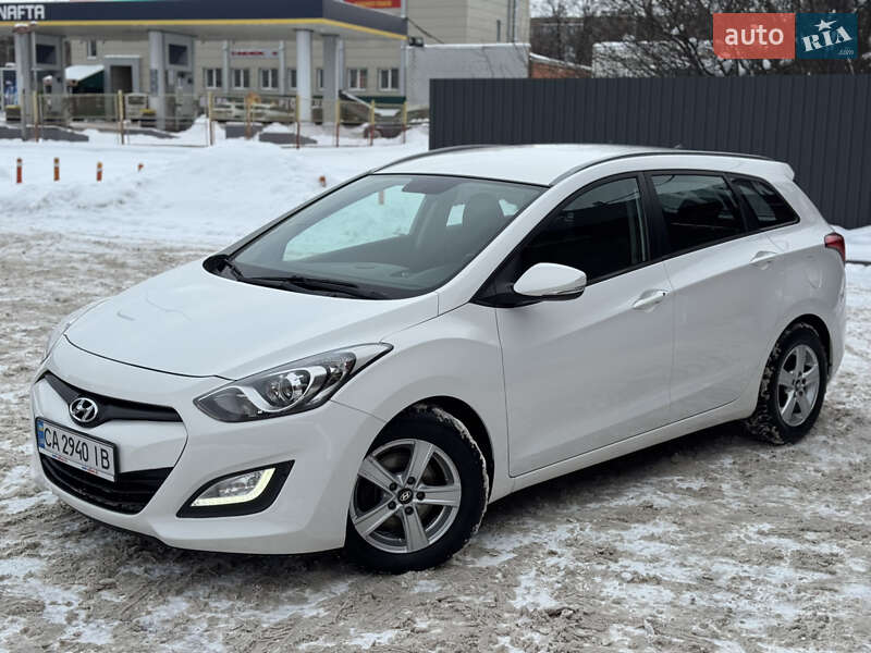 Универсал Hyundai i30 2013 в Харькове фото 13 Универсал Hyundai i30 2013 в Харькове