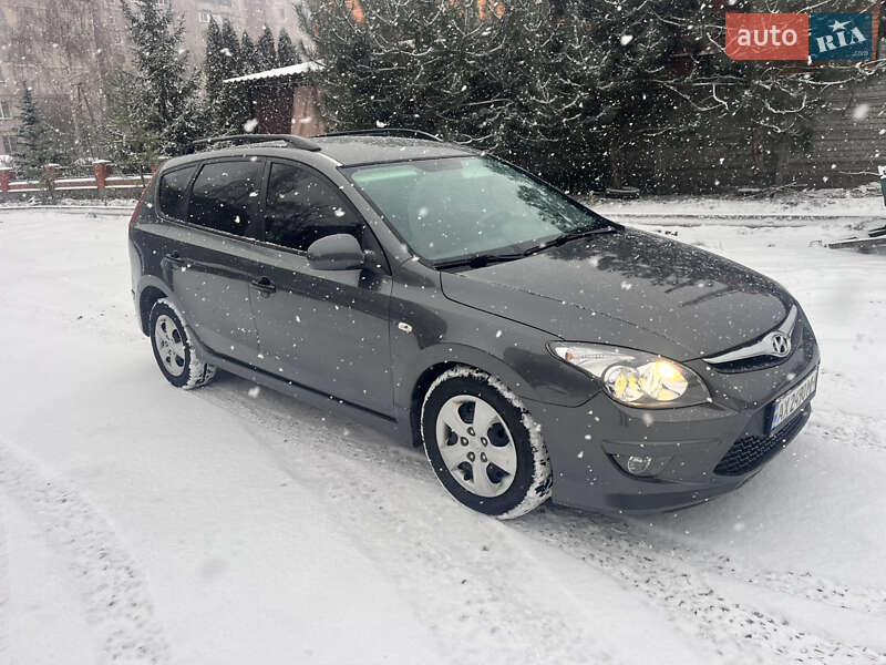 Hyundai i30 2010 Hyundai i30 2010