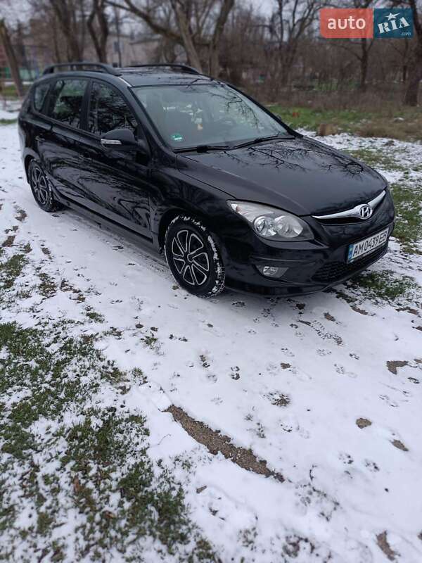 Универсал Hyundai i30 2012 в Бердичеве