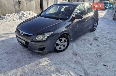 Хетчбек Hyundai i30 2009 в Житомирі