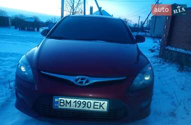 Хетчбек Hyundai i30 2011 в Сумах