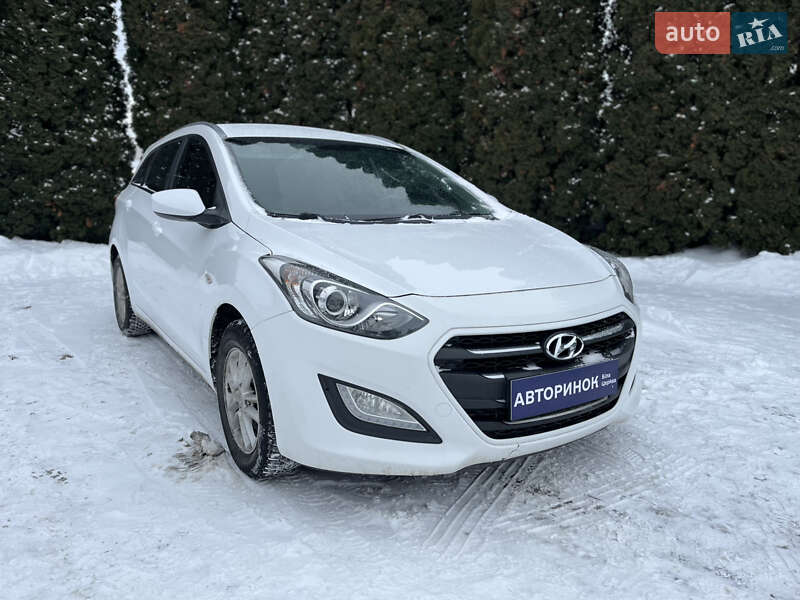 Hyundai i30 2016