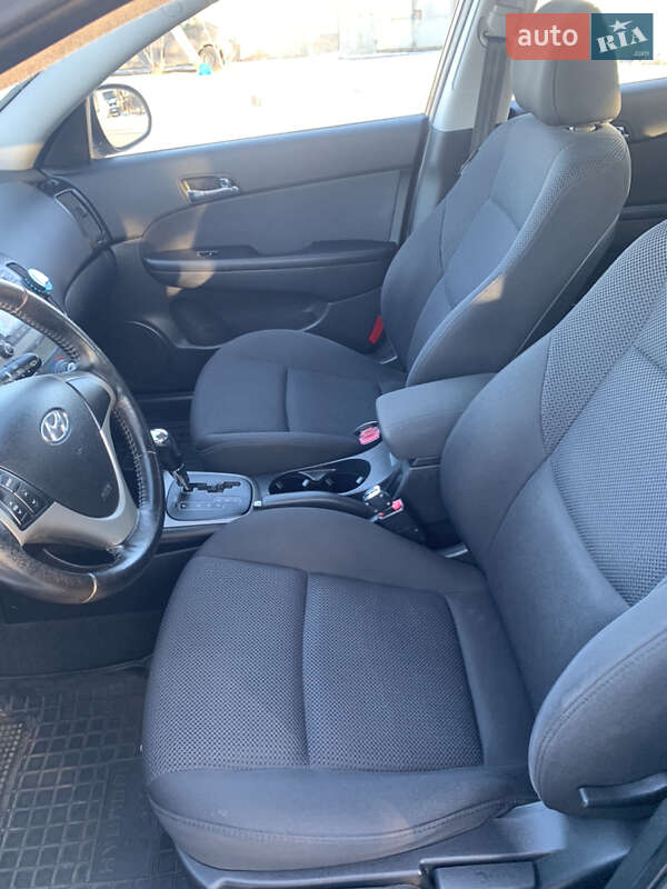 Універсал Hyundai i30 2008 в Запоріжжі фото 15 Універсал Hyundai i30 2008 в Запоріжжі