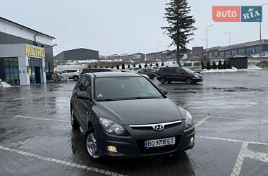 Хэтчбек Hyundai i30 2009 в Тернополе