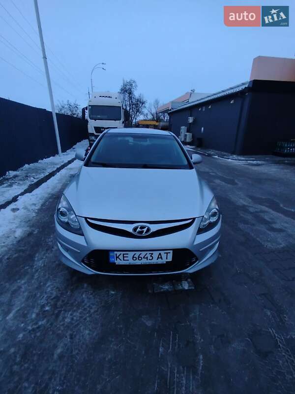 Hyundai i30 2011