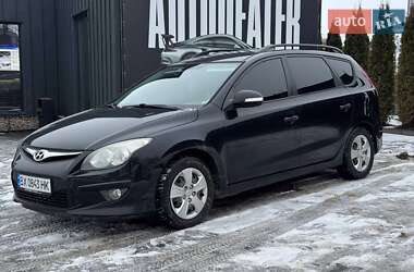 Універсал Hyundai i30 2012 в Кам'янець-Подільському