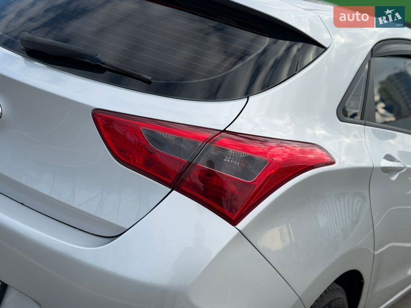 Хэтчбек Hyundai i30 2013 в Одессе