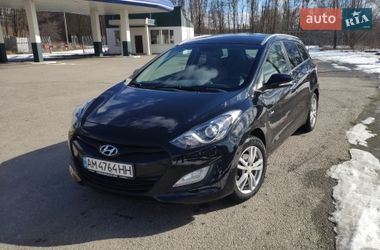 Универсал Hyundai i30 2013 в Житомире