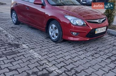 Хетчбек Hyundai i30 2011 в Хмельницькому