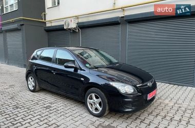 Хэтчбек Hyundai i30 2009 в Хмельницком