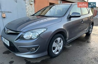 Хетчбек Hyundai i30 2011 в Луцьку