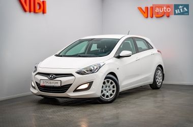 Хэтчбек Hyundai i30 2013 в Киеве