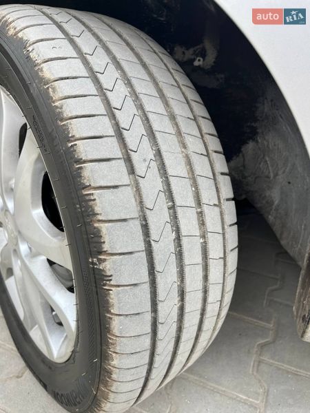 Универсал Hyundai i30 2008 в Тернополе