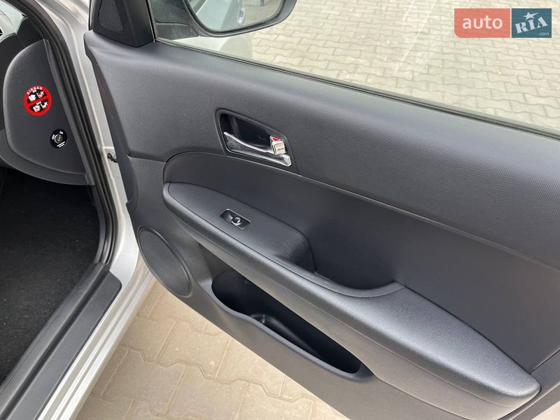 Универсал Hyundai i30 2008 в Тернополе