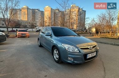 Хетчбек Hyundai i30 2008 в Києві