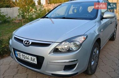 Универсал Hyundai i30 2009 в Кривом Роге