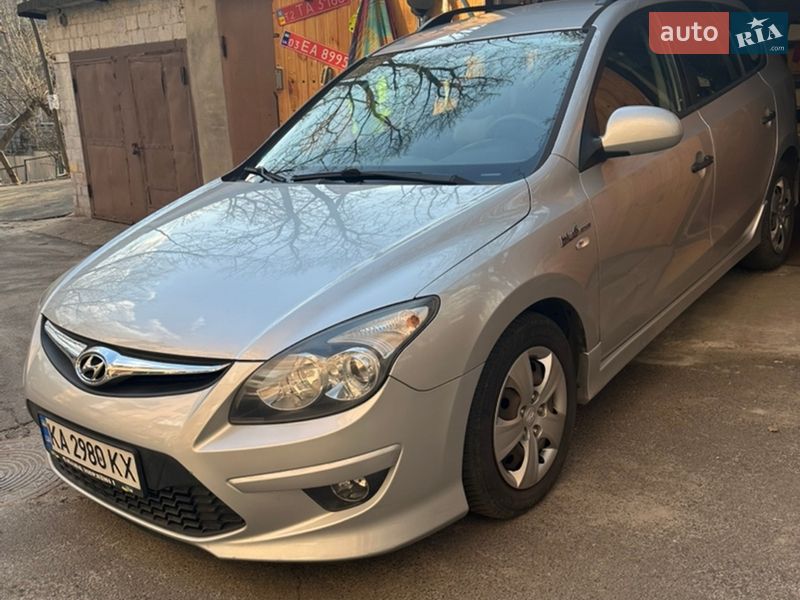 Hyundai i30 2011