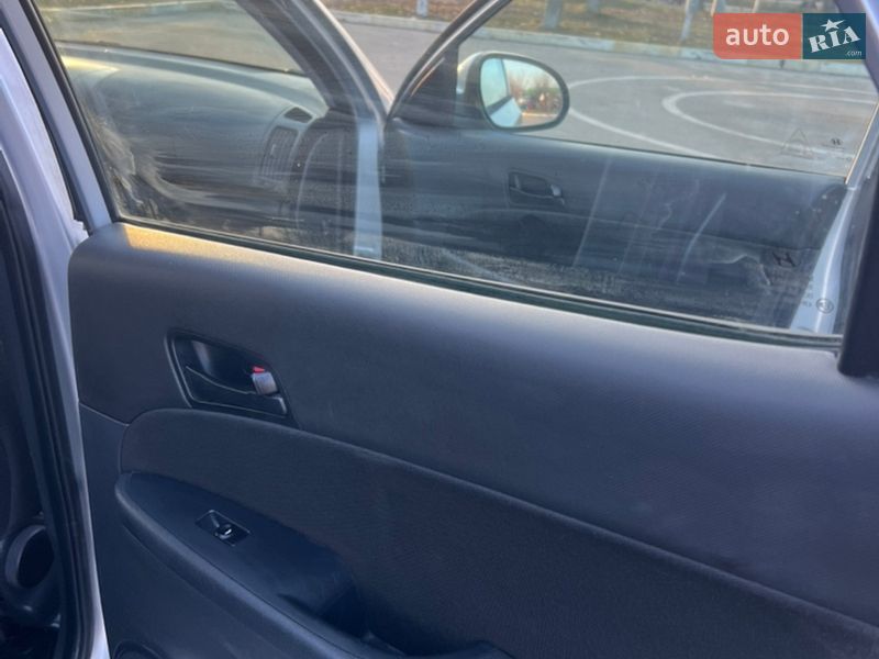 Хэтчбек Hyundai i30 2011 в Буче фото 21 Хэтчбек Hyundai i30 2011 в Буче
