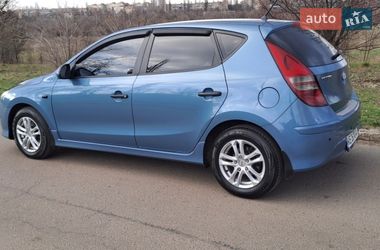 Хетчбек Hyundai i30 2010 в Кривому Розі
