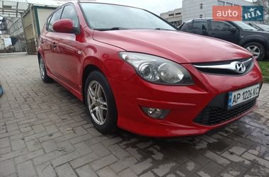 Хэтчбек Hyundai i30 2010 в Запорожье