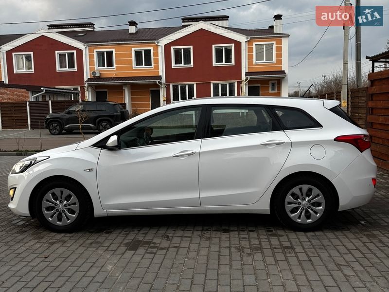 Универсал Hyundai i30 2015 в Белогородке фото 6 Универсал Hyundai i30 2015 в Белогородке