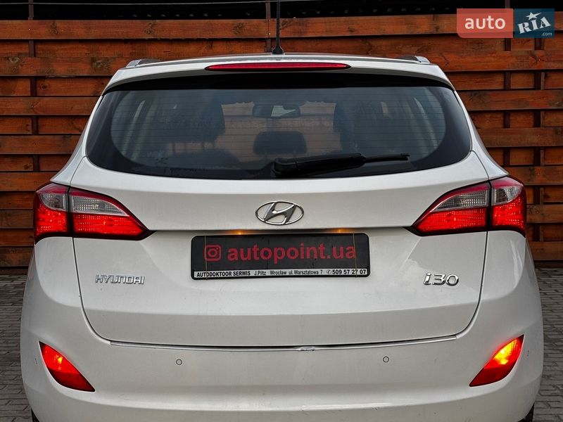 Универсал Hyundai i30 2015 в Белогородке фото 10 Универсал Hyundai i30 2015 в Белогородке