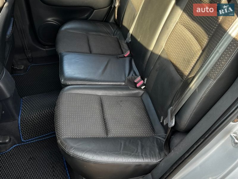 Хэтчбек Hyundai i30 2009 в Миргороде