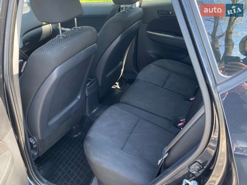 Хэтчбек Hyundai i30 2009 в Александрие
