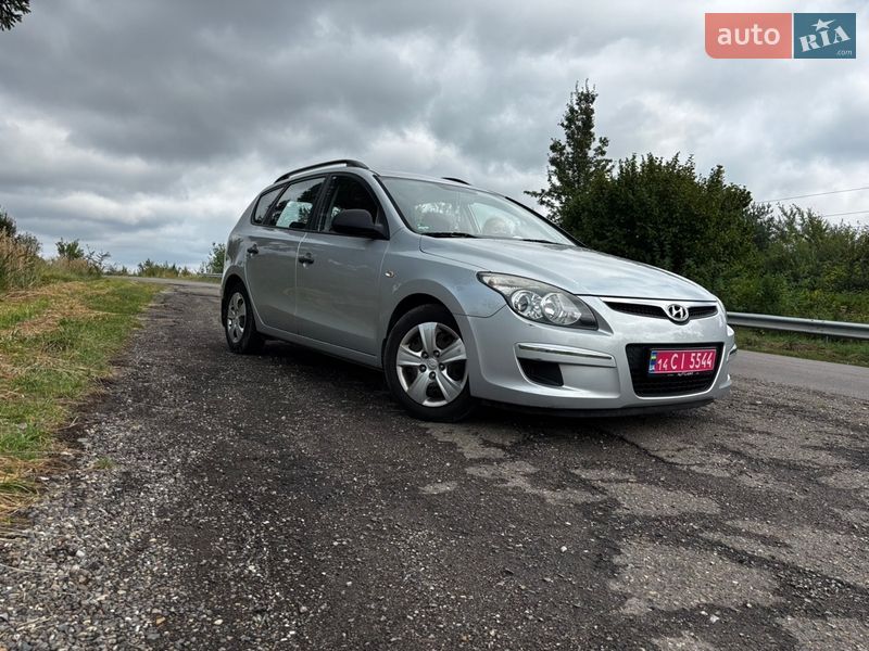 Универсал Hyundai i30 2009 в Дрогобыче