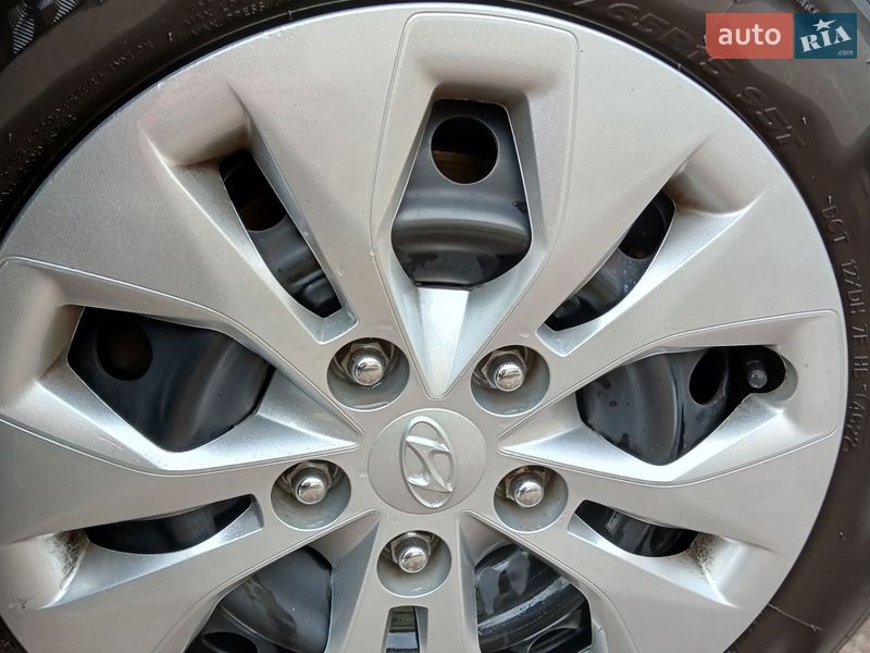 Хэтчбек Hyundai i30 2023 в Днепре фото 5 Хэтчбек Hyundai i30 2023 в Днепре